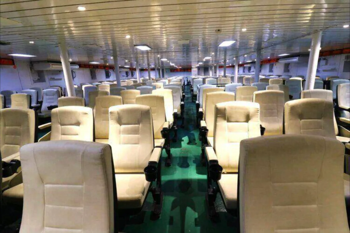 MV Baro Awlia panorama